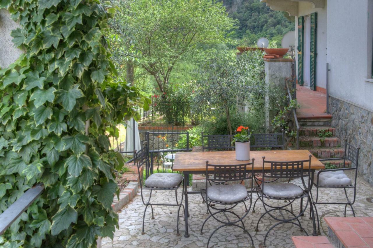 Appartamento In Villa A 5 Km Dal Mare Albisola Superiore Exterior foto